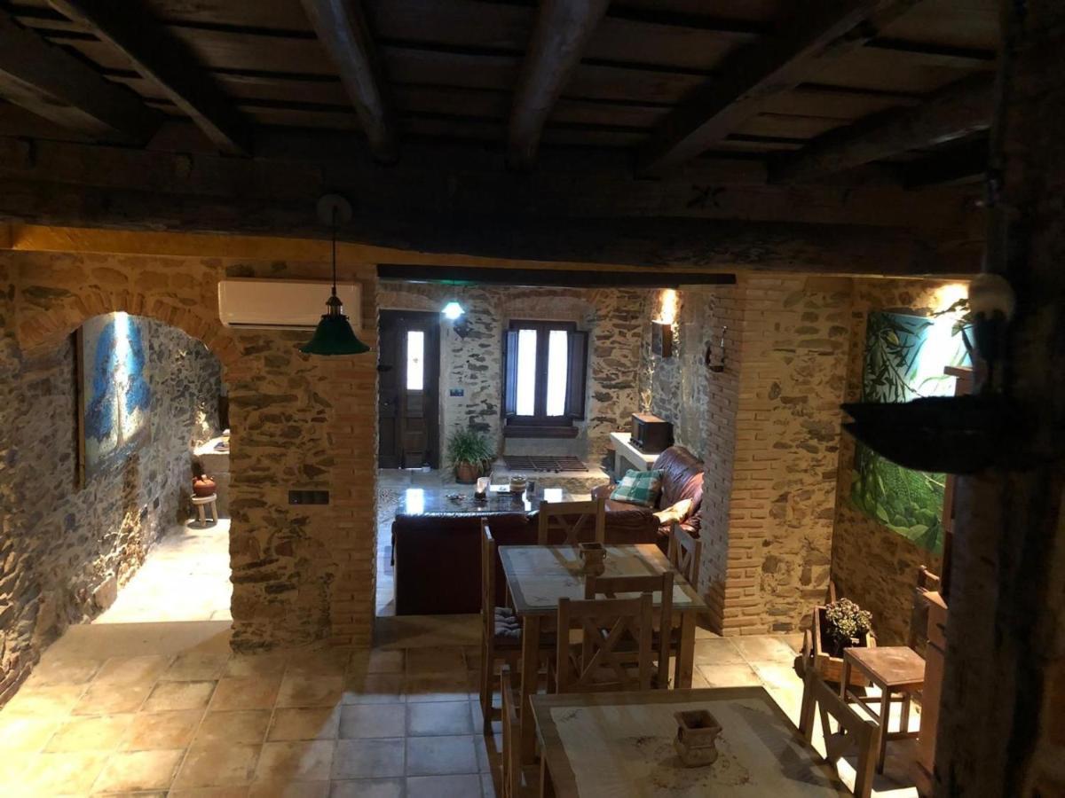 Casa Rural La Moraquintana Villa Santibanez el Bajo Bagian luar foto