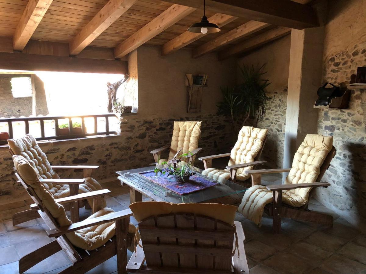 Casa Rural La Moraquintana Villa Santibanez el Bajo Bagian luar foto