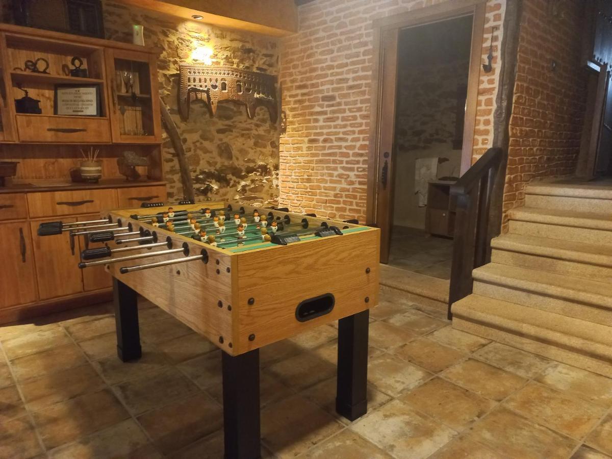 Casa Rural La Moraquintana Villa Santibanez el Bajo Bagian luar foto